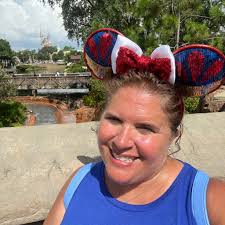 Looking for a Mchenry travel agent for last minute deals