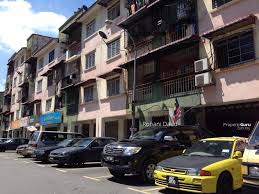 Good year sa nachádza na adrese taman mas sepang, 47100 puchong, selangor, malajzia, v blízkosti tohto miesta: Pangsapuri Jati Taman Mas Sepang