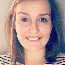 Lizzie Rees's Instagram, Twitter & Facebook