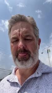 Eric Trammel's Instagram, Twitter & Facebook