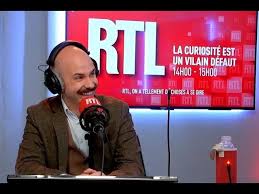 Enfant sensible continue de courir comme un fou dans un espace confiné tu n'es pas à blâmer parce que tu n'es pas le même prends l'affaire mouton fou, tu es l'intrus. L Integrale De La Curiosite Est Un Vilain Defaut Avec Le Mentaliste Viktor Vincent Youtube