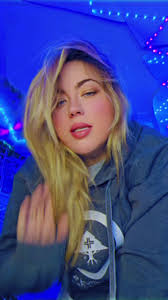 Chantal Hooper Outcast