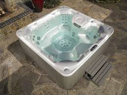 When the weather becomes warmer, one hot tub summer setting is to simply turn down the temperature of your hot tub and use the spa to cool off. 7 Person Large Hot Tub Pulse Hot Spring Spas Hot Tub Hot Tub Reviews Spring Spa