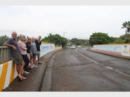 Tweni gets a splash of paint