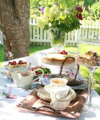 Un Joli Brunch Pour Ma Fete Anniversaire Lendemain De Mariage Ou De Soiree Brunch The De 5 Heures Bon Petit Dejeuner
