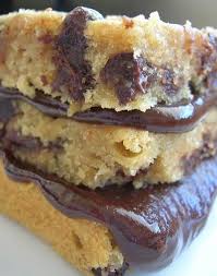 Chocolate Chip Peanut Butter Cake I Don T Even Like Cake But I Ll Make An Exception For This One Food Desserts Eat Dessert