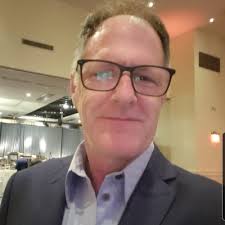 PICTURE OF THE DAY An IDF soldier cares for a baby kitten he found in the… 