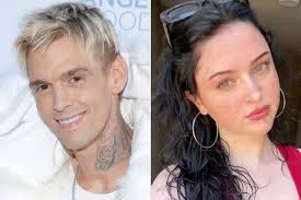 What Is Dusting? Why an Increasing Number of Young People Are Dying After  Huffing Keyboard Cleaner