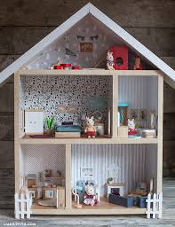 This adorable little dollhouse will give you tons of inspiration when designing your own. 47 Entertaining Diy Dollhouse Projects Your Children Will Love