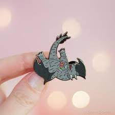 Throne Of Glass Pin Abraxos And His Flower Wyvern Manon The Thirteen Abraxos Kingdom Of Ash Bookish Pin Literary Pin Tog Koa Throne Of Glass Throne Of Glass Tattoo Wyvern