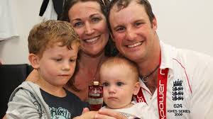 Ruth strauss is a former english professional squash player. England S World Cup Squad Will Take Part In Ruth Strauss Foundation Run Cricket News Sky Sports