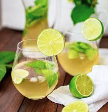 Alkoholfreier Hugo Die Perfekte Erfrischung Fur Heisse Tage Jasmins Good Life Alkoholfrei Hugo Alkoholfrei Alkohol