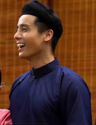 Nam Vương Cao Xuân Tài tôi đã từng làm bồi bàn, nay lại là "hoàng tử Bình  Minh"