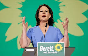 Jun 11, 2021 · eine anzeige, die sich gegen kanzlerkandidatin annalena baerbock richtet, sorgt für wut bei den grünen. German Business Lobby Group Defends Its Mocking Of Greens Leader Reuters