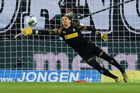 Yann sommer heroics no dey enough as spain defeat. Yann Sommer Will Have Impressed Tottenham But There S A More Obvious Hugo Lloris Successor Football London