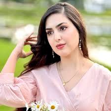 Muzhda Safi (Muzhda Navid) (@muzhda_safi01) · Instagram photos and Reels