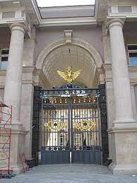 There is no palace, he is not an owner of any palace, peskov told cnn. Putin S Palace Wikipedia