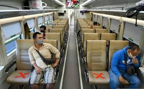 Sebelum Naik Kereta Calon Penumpang Perhatikan Syarat Berikut Ekonomi Bisnis Com