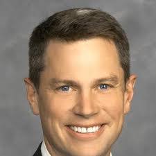 Roger Thelen's Instagram, Twitter & Facebook