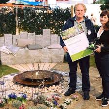 Kunst und garten unikatwerkstatt sülldorfer mittelstraße 17 39171 sülzetal/ ot sülldorf meike dombrowsky tel.: Kunst Garten Gmbh Gartengestaltung Munchen About Facebook