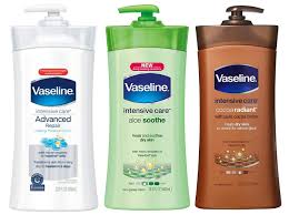 Made with cocoa butter and a blend of vaseline jelly, vaseline intensive care cocoa radiant body lotion helps keep your skin looking healthy and fresh. Amazon Com Vaseline Lotion Intensive Care 20 3 Ounce Variety Pack Advanced Repair Unscented Aloe Soothe Cocoa Radiant Beauty