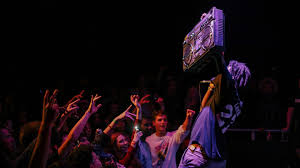 The web is full of diverse procrastination stations, but many of us find ourselves drawn to news and entertainment sites. Visit Milwaukee Music And Entertainment