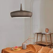 Tasteful details separate the umage clava dine pendant from other aluminum shades, featuring a stippled grille pattern that allows a halo of light to surround the fixture. Umage Clava Dine Pendelleuchte Kaufen Bei Light11 De