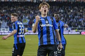 Marten elco de roon, centrocampista, atalanta. Chelsea Eye Atalanta Star Marten De Roon As Declan Rice Alternative