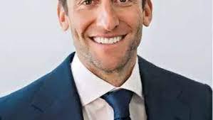 Jeremy Abelson's Instagram, Twitter & Facebook