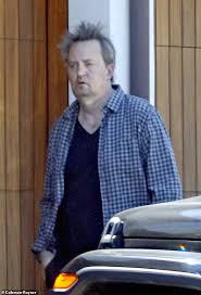 The friends star has called off his engagement to the literary manager. Matthew Perry Splits With Secret Girlfriend Of Two Years Molly Hurwitz After Looking Disheveled Daily Mail Online