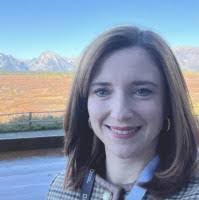 Danielle Kessler's Instagram, Twitter & Facebook