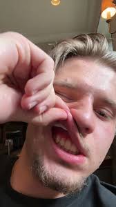 Chewing Gum: ASMR Techniques and Unique Varieties