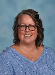 Kendra Riggs's Instagram, Twitter & Facebook