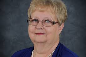 Bonnie Sutphin recognized with leadership award