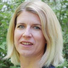 Julia Lehner's Instagram, Twitter & Facebook