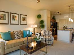 College Apartment Room Ideas For Guys 34 Jpg College Apartment Living Room Cute Living Room Small Apartment Living Room