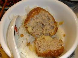 Veronica's Kitchen: Hong Shao Shi Zi Tou (Braised Lion's Head)