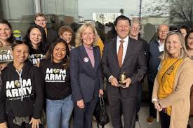 Team Jones welcomes new hires to fully staff Capitol and District offices