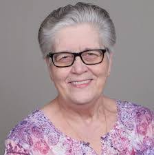 Keri Fraser's Instagram, Twitter & Facebook