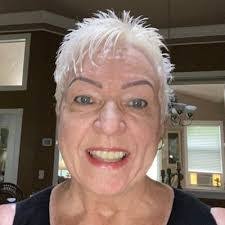 Sharon Neace's Instagram, Twitter & Facebook