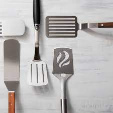 America's test kitchen lp bu sayfadan sorumludur. The Best Grill Spatula America S Test Kitchen