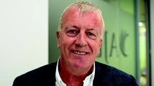 AJ Bell CEO to step down in October