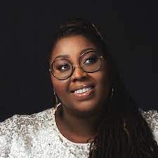 De kringloop van het leven/nants' ingonyama. Shirma Rouse S Stream