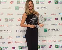 Bianca andreescu falls to simona halep in opener. Simona Halep Is The 2018 Wta Player Of The Year Tennis Tonic News Predictions H2h Live Scores Stats