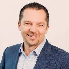 Peter Kuciak (@PeterKuciak)