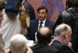 Russian billionaire Alisher Usmanov replaces Lakshmi Mittal as Britain's  richest man