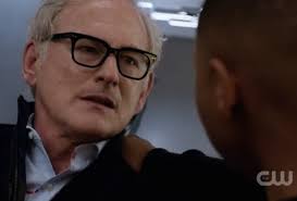 Arrowverse Crossover Recap (Night 2): Who Didn't Survive the Skirmish? Who  From Earth-X Stayed Behind?