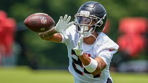 Falcons Wire - News update