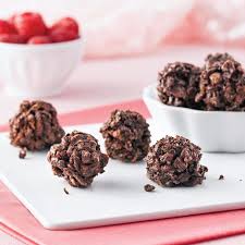 Boules Croquantes Au Chocolat Et Beurre D Amande Je Cuisine Food Confort Food Cold Meals