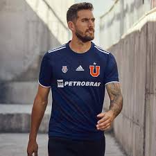 Club universidad de chile is a professional football club based in santiago, chile, that plays in the primera división. Universidad De Chile Launch Retro Adidas Jersey Soccerbible